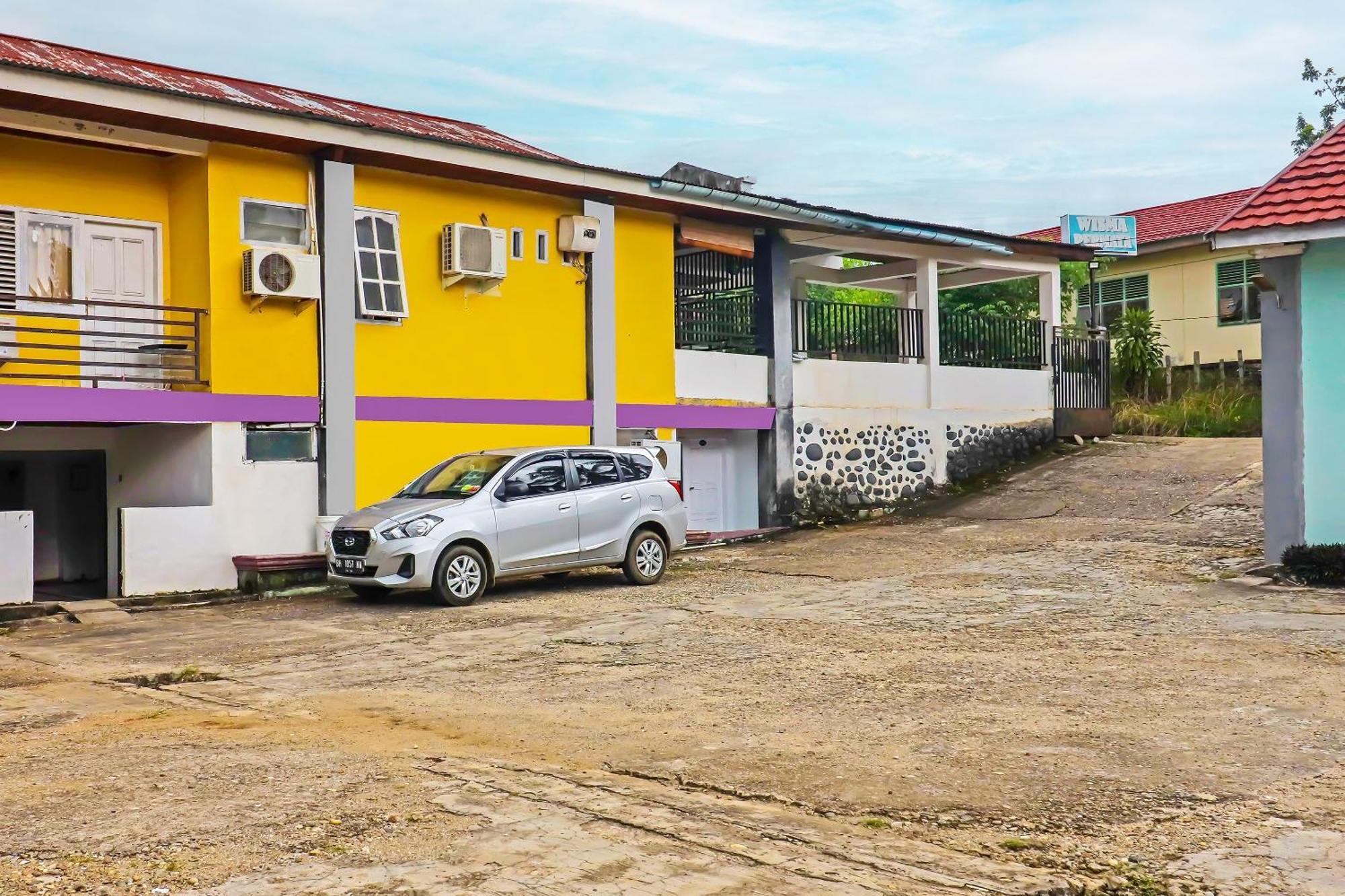 Oyo 92484 Wisma Permata Syariah Bangko エクステリア 写真