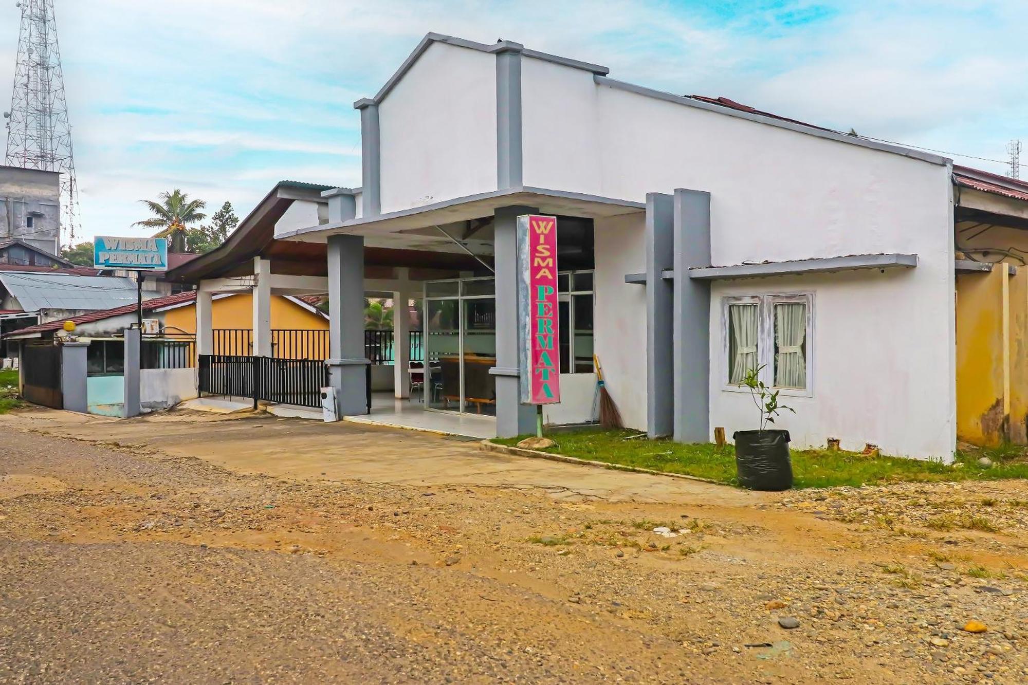 Oyo 92484 Wisma Permata Syariah Bangko エクステリア 写真