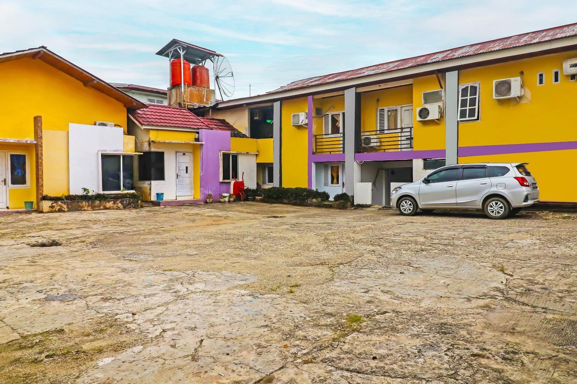 Oyo 92484 Wisma Permata Syariah Bangko エクステリア 写真